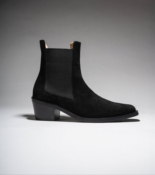 ARUJU Black suede Chelsea Boot - LAX