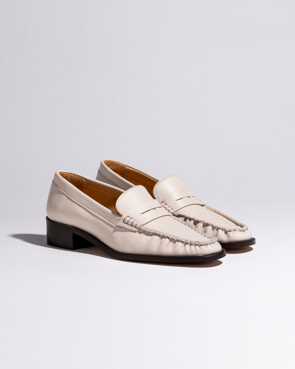 JEAN LOAFERS CREAM - LAX