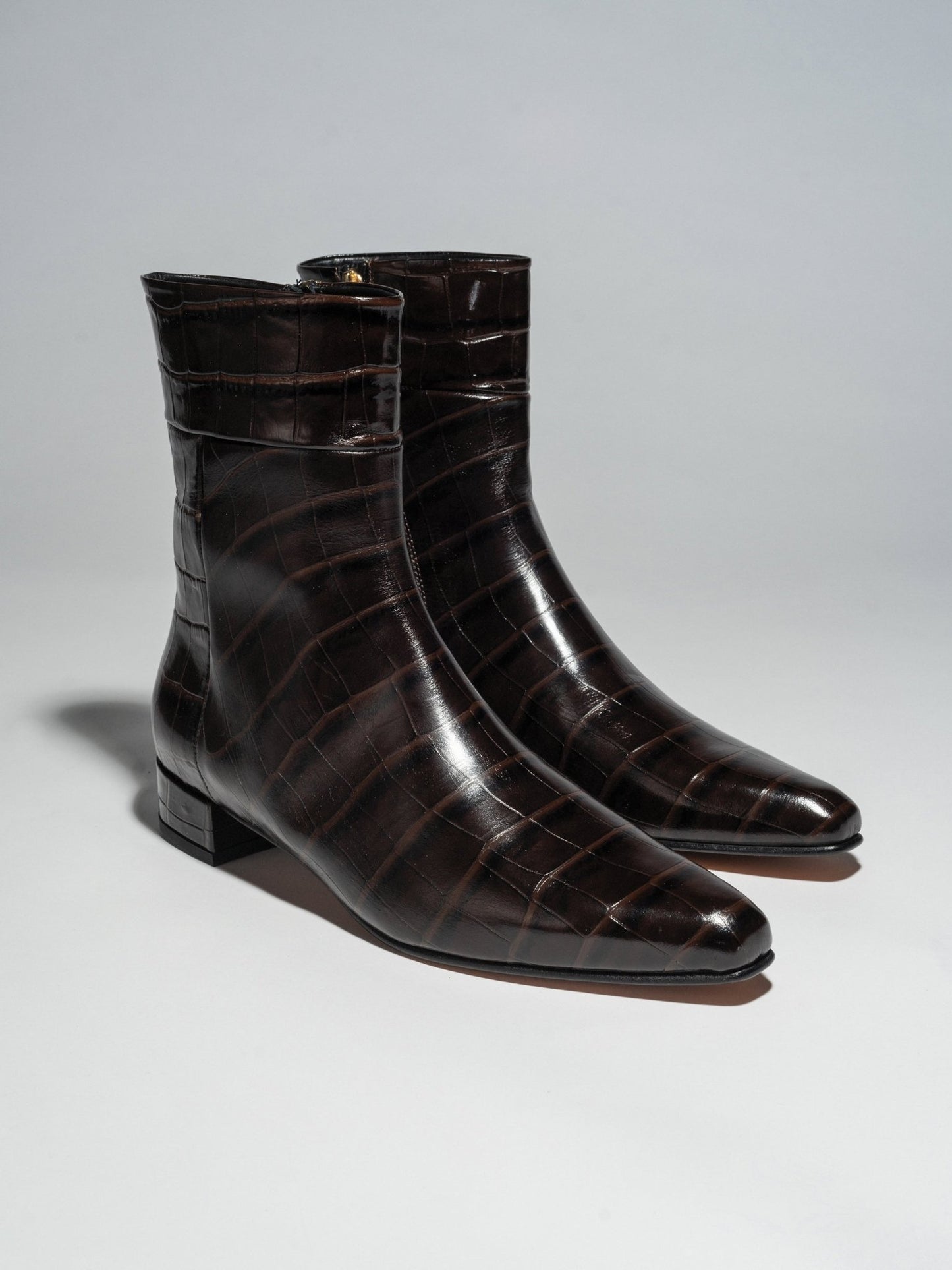 ROBERT Flat Chocolate brown Croc - LAX